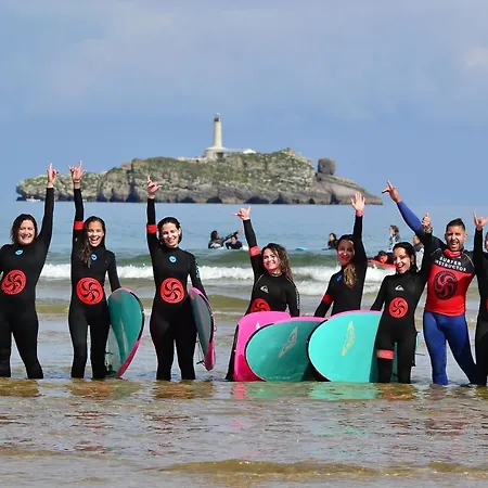 Szálloda Pinar Surf