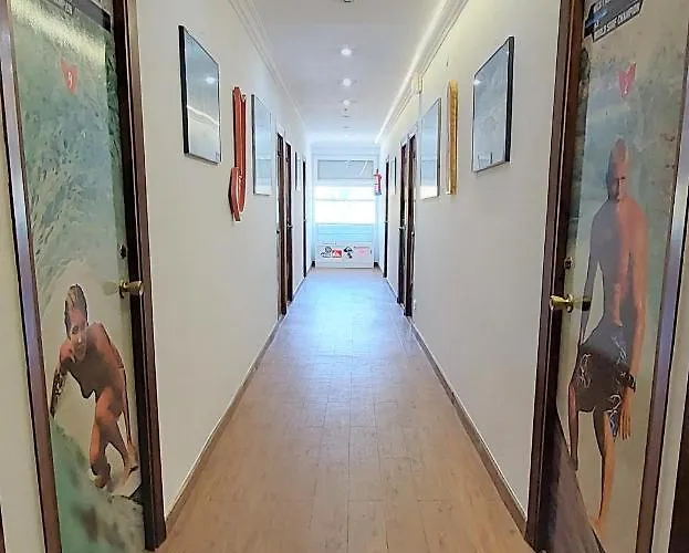 Pinar Surf מלון 2*